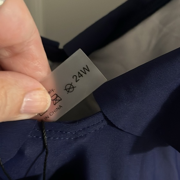 Daci navy swimsuit - Picture 7 of 9